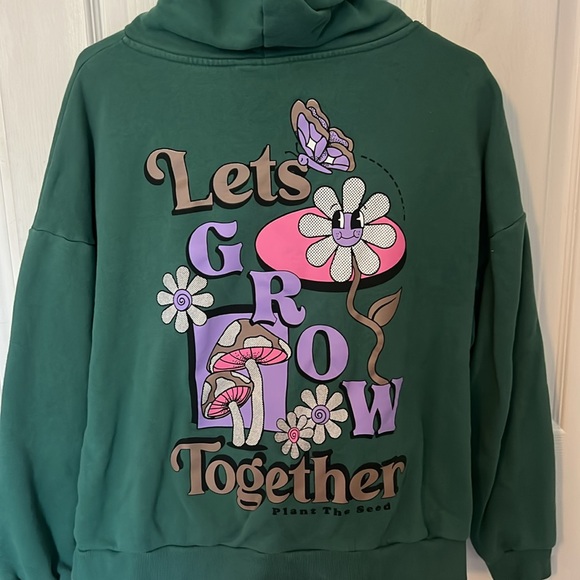 Green graphic hoodie “Let’s Grow Together” - Picture 2 of 2